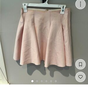 Pleated skirt